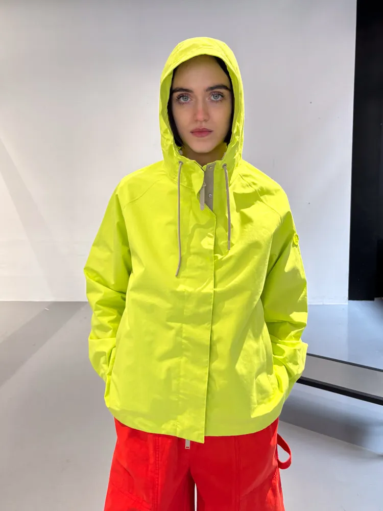 Tantä Dhuda Evening Primrose Short Raincoat