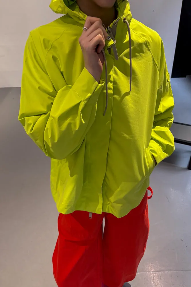Tantä Dhuda Evening Primrose Short Raincoat